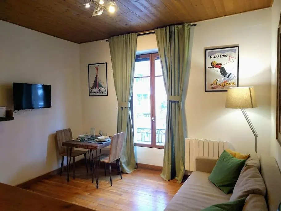 Hyper Center Charming Apt With View On Mb Chamonix 0*,  France